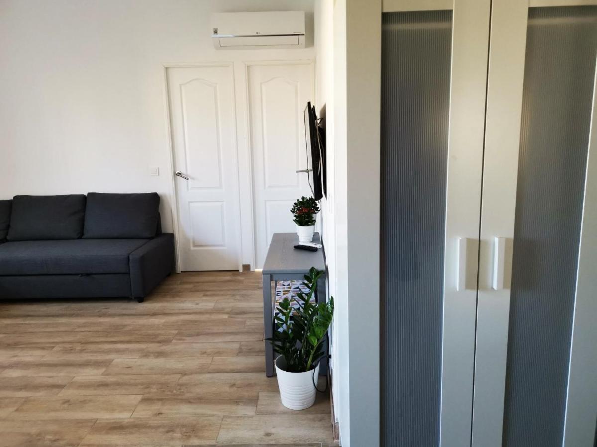 Sunnyspainholidays Apartments Málaga Eksteriør bilde