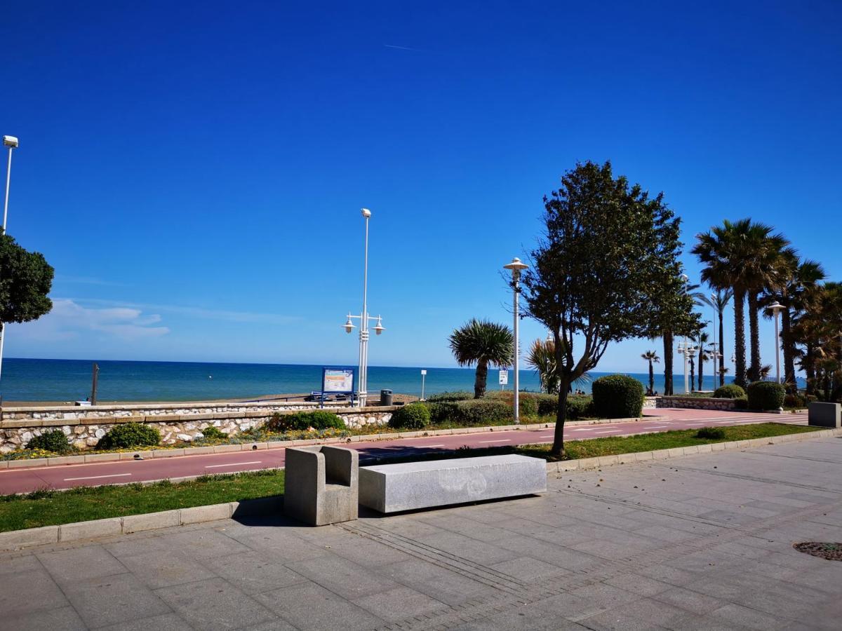 Sunnyspainholidays Apartments Málaga Eksteriør bilde